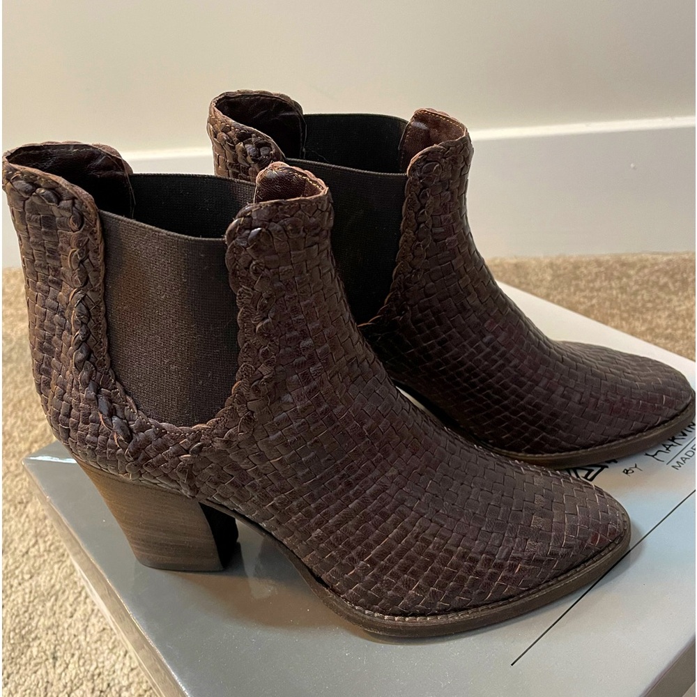 Brand New Aquatalia, Dani, Cafe Woven, 7.5 M
